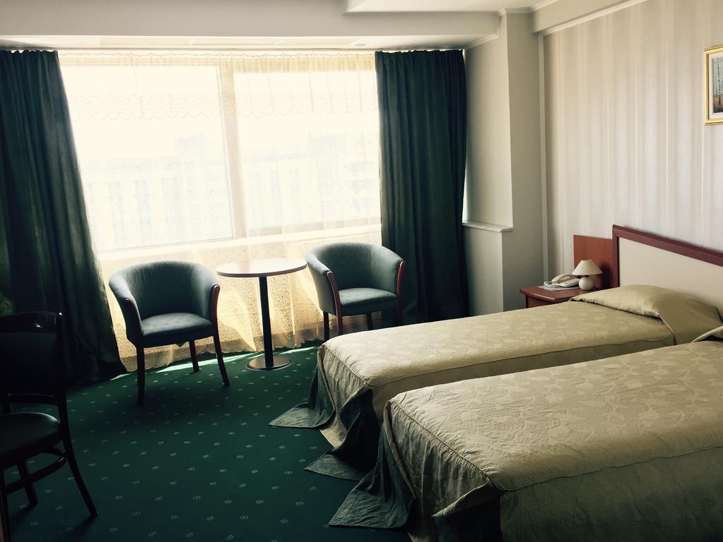 Hotel Millenium Constanţa Extérieur photo