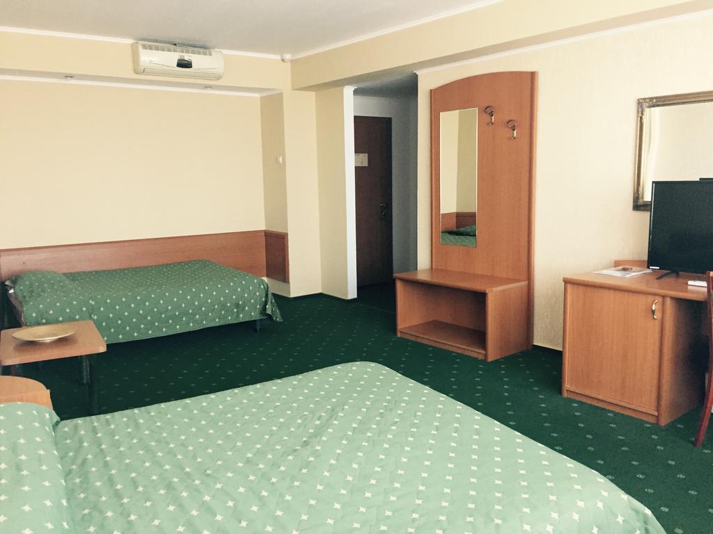 Hotel Millenium Constanţa Extérieur photo