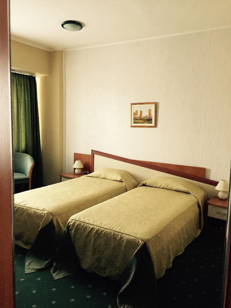 Hotel Millenium Constanţa Extérieur photo